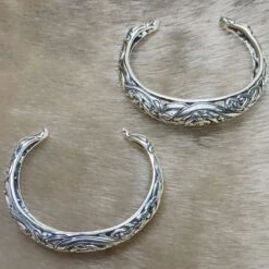 Silver Urnes Dragon Bracelet 20 Silver Urnes Dragon Bracelet -The Viking Dragon ad silver urnes dragon arm rings bracelets on fur