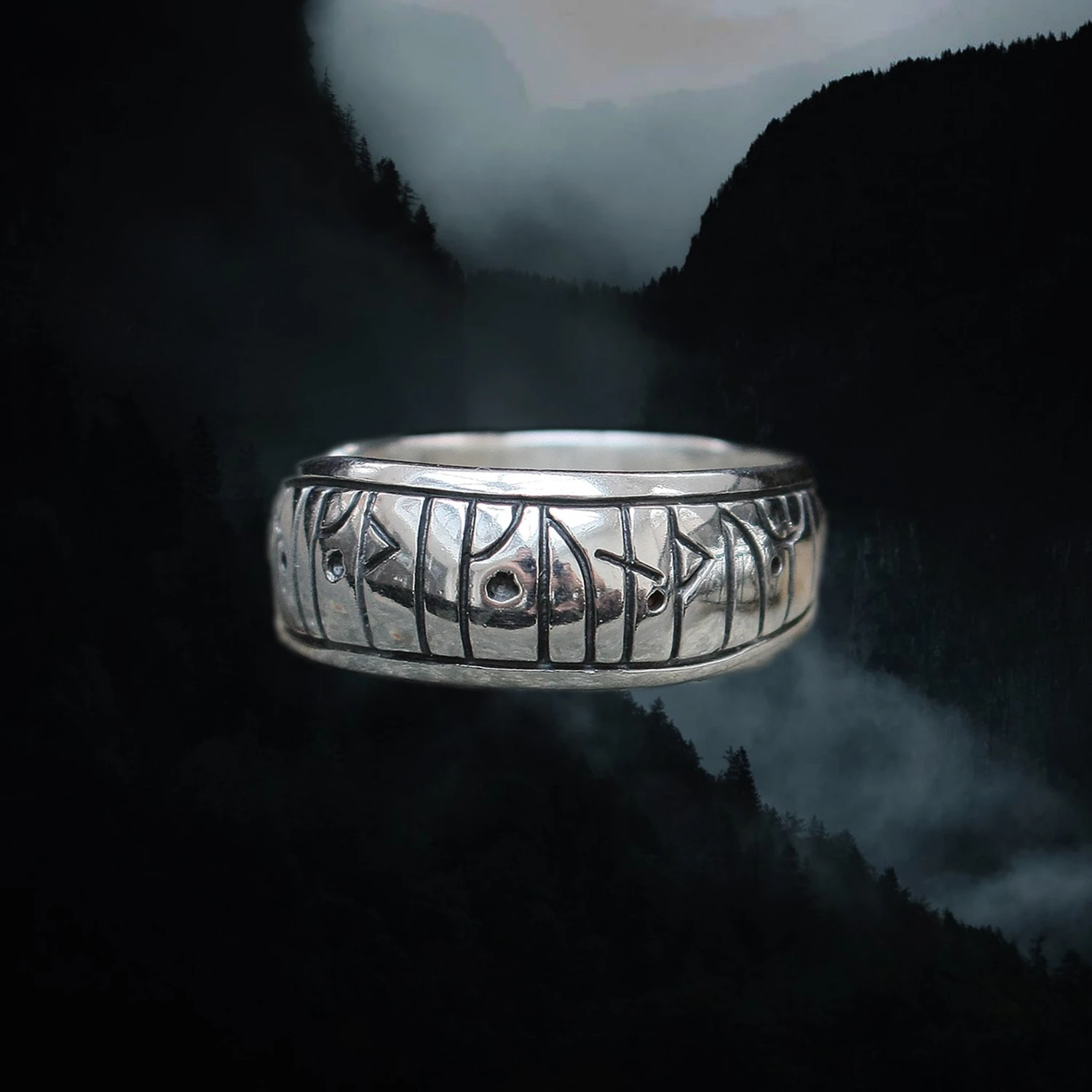 Silver Viking Love Rune Ring 5 Silver Viking Love Rune Ring - Image 3