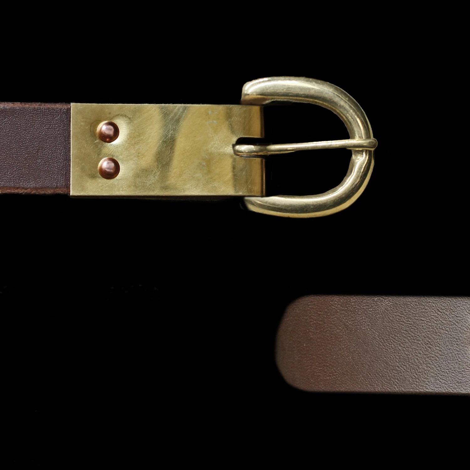 Custom Made 25mm (1 Inch) Wide Leather Viking Belt With Brass Buckle 7 Custom Made 25mm (1 Inch) Wide Leather Viking Belt With Brass Buckle - Image 5
