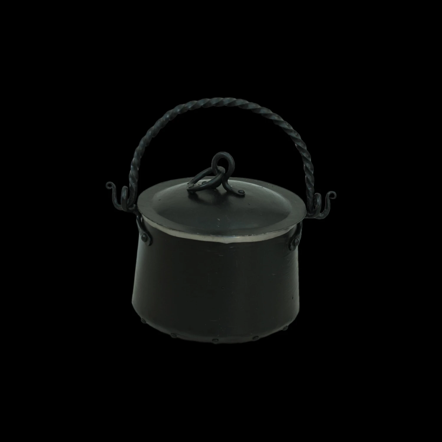 Hand-Forged Steel Cauldron With Cast Iron Handle 6 Hand-Forged Steel Cauldron With Cast Iron Handle - Image 4