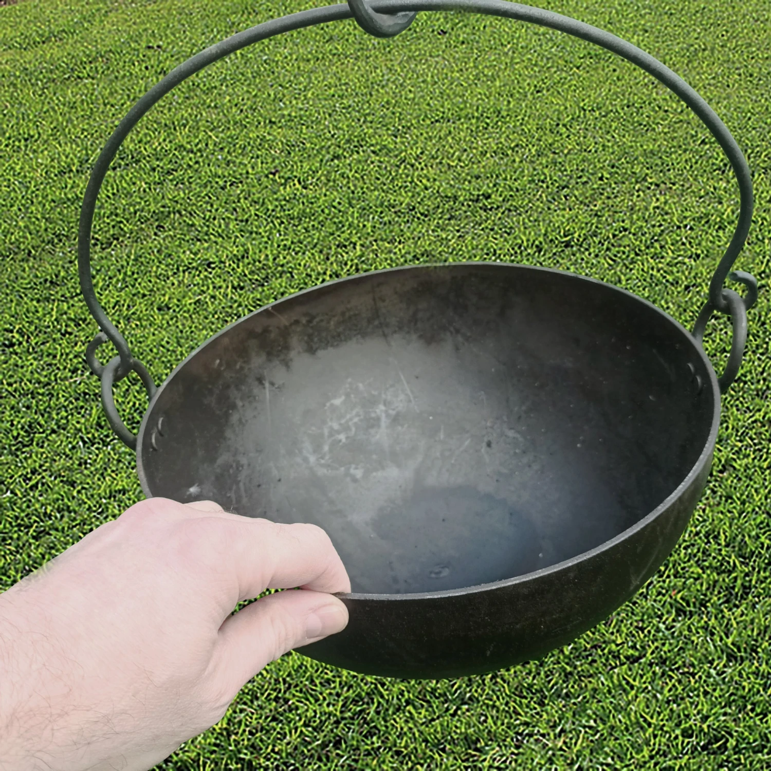 Large Handmade Steel Cauldron / Cooking Pot 5 Large Handmade Steel Cauldron / Cooking Pot - Image 3