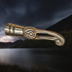 Medium Bronze Viking Drinking Horn Finial With Raven Head -The Viking Dragon pc bronze medium raven head horn finial 1