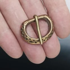 The Viking Dragon -The Viking Dragon pc bronze saxon buckle dot design on hand