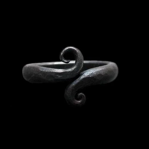 Iron Viking Ring 5 Iron Viking Ring - Image 3