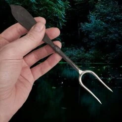 Steel Medieval Banquet Set 11 Steel Medieval Banquet Set -The Viking Dragon sg steel medieval eating fork in hand